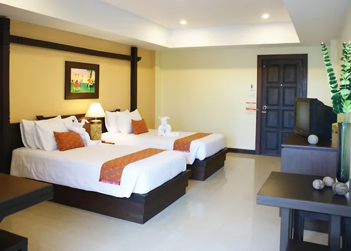 Thong Ta & Hotel 2*