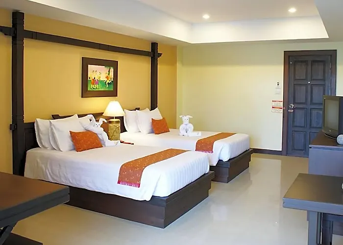 Thong Ta & Bangkok